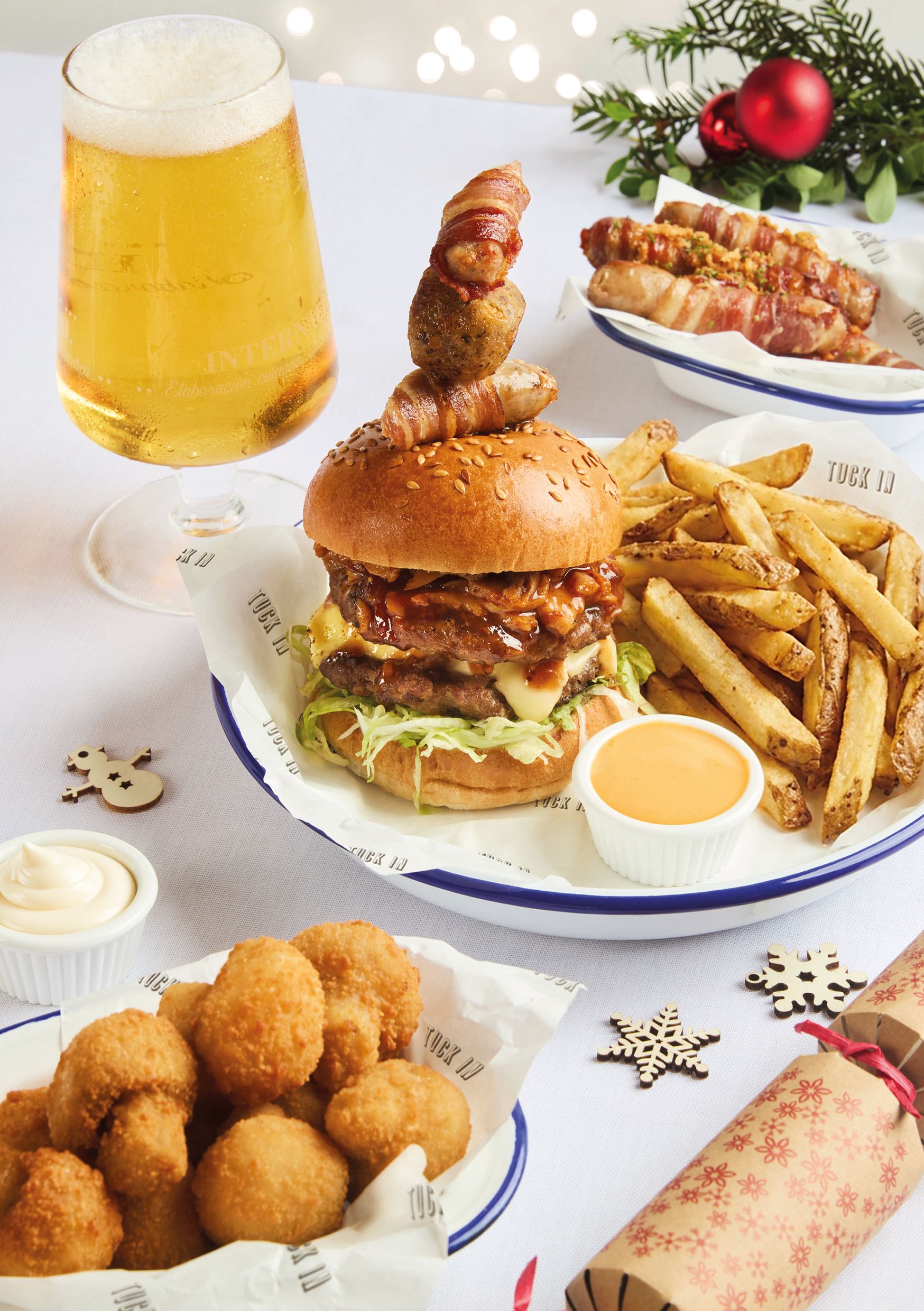 Festive Lunch & Dinner at The Deers Rest in Romford